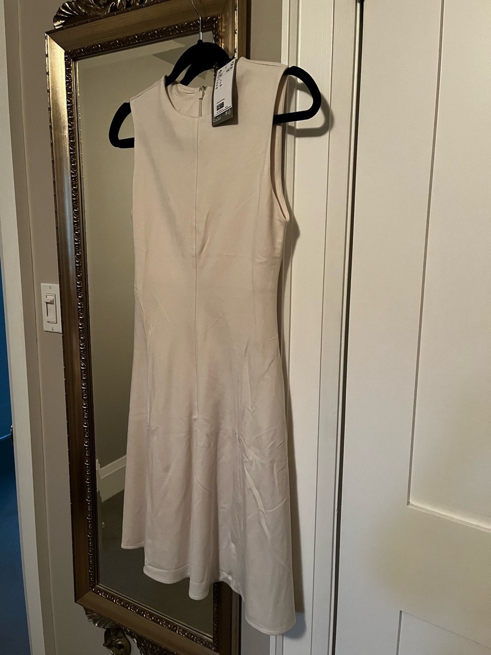 H&M Sleeveless Cream Fit-and-Flare Dress